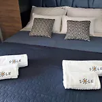 Campsite Mobile Sole